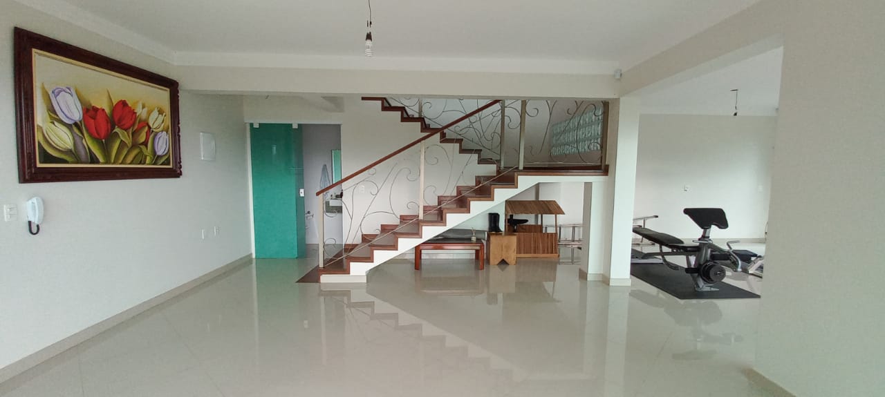 Casa no PINHEIRINHO — foto 5