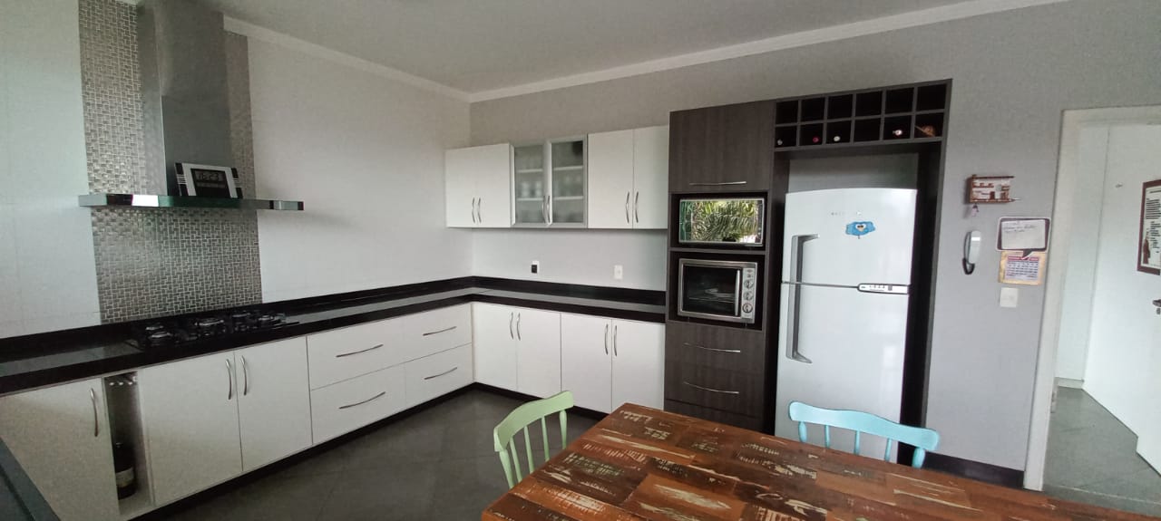 Casa no PINHEIRINHO — foto 11