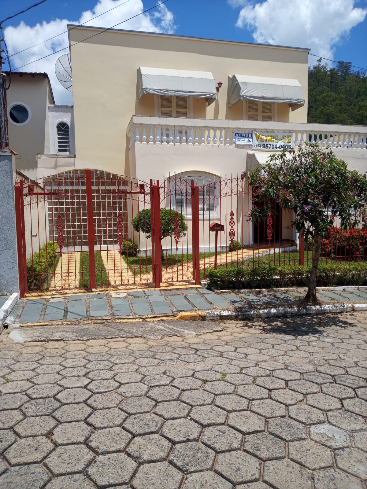 Casa no PINHEIRINHO — foto 3