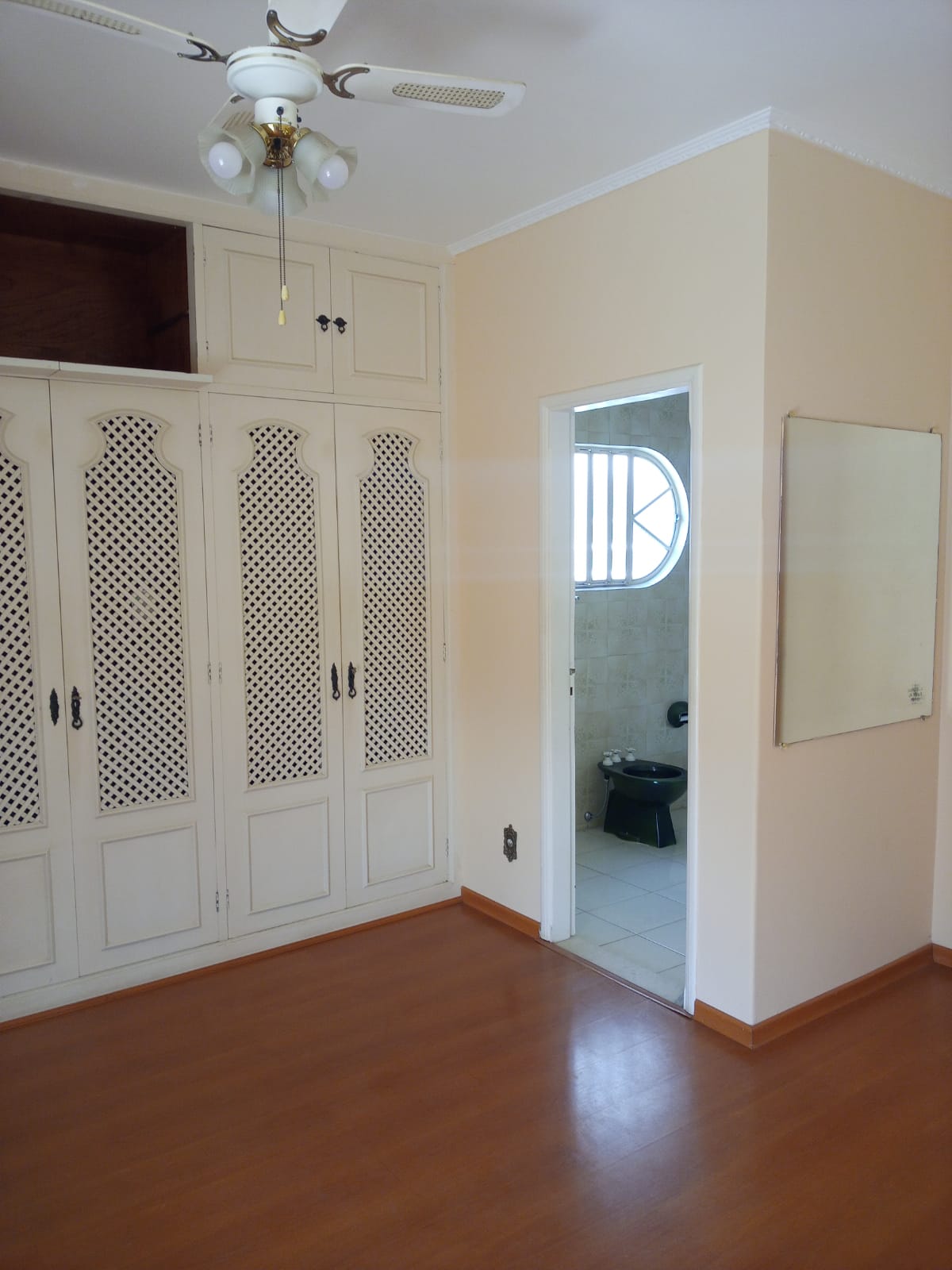 Casa no PINHEIRINHO — foto 15