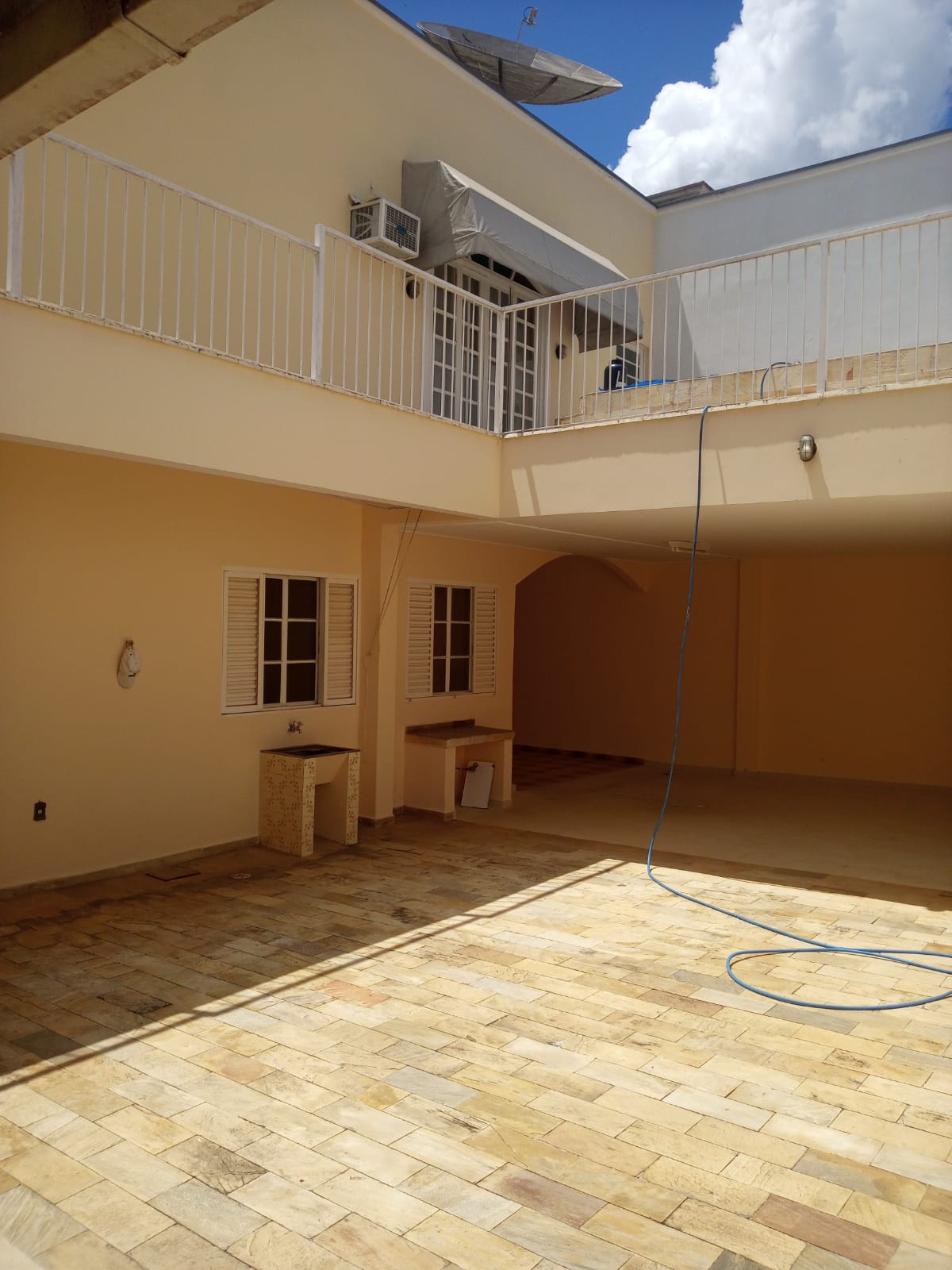 Casa no PINHEIRINHO — foto 40