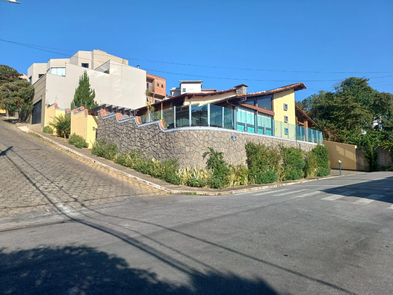 Casa no PINHEIRINHO — foto 2