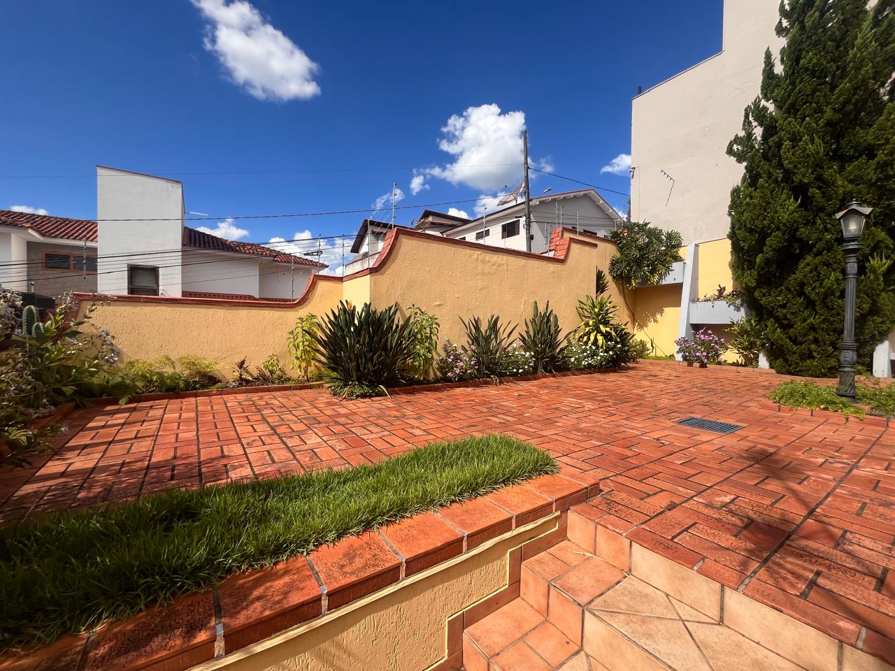 Casa no PINHEIRINHO — foto 24